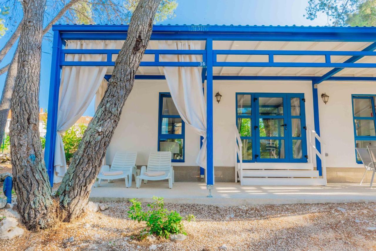 Aminess Planet Camping Holiday Homes Port9 Korcula Town Exterior photo